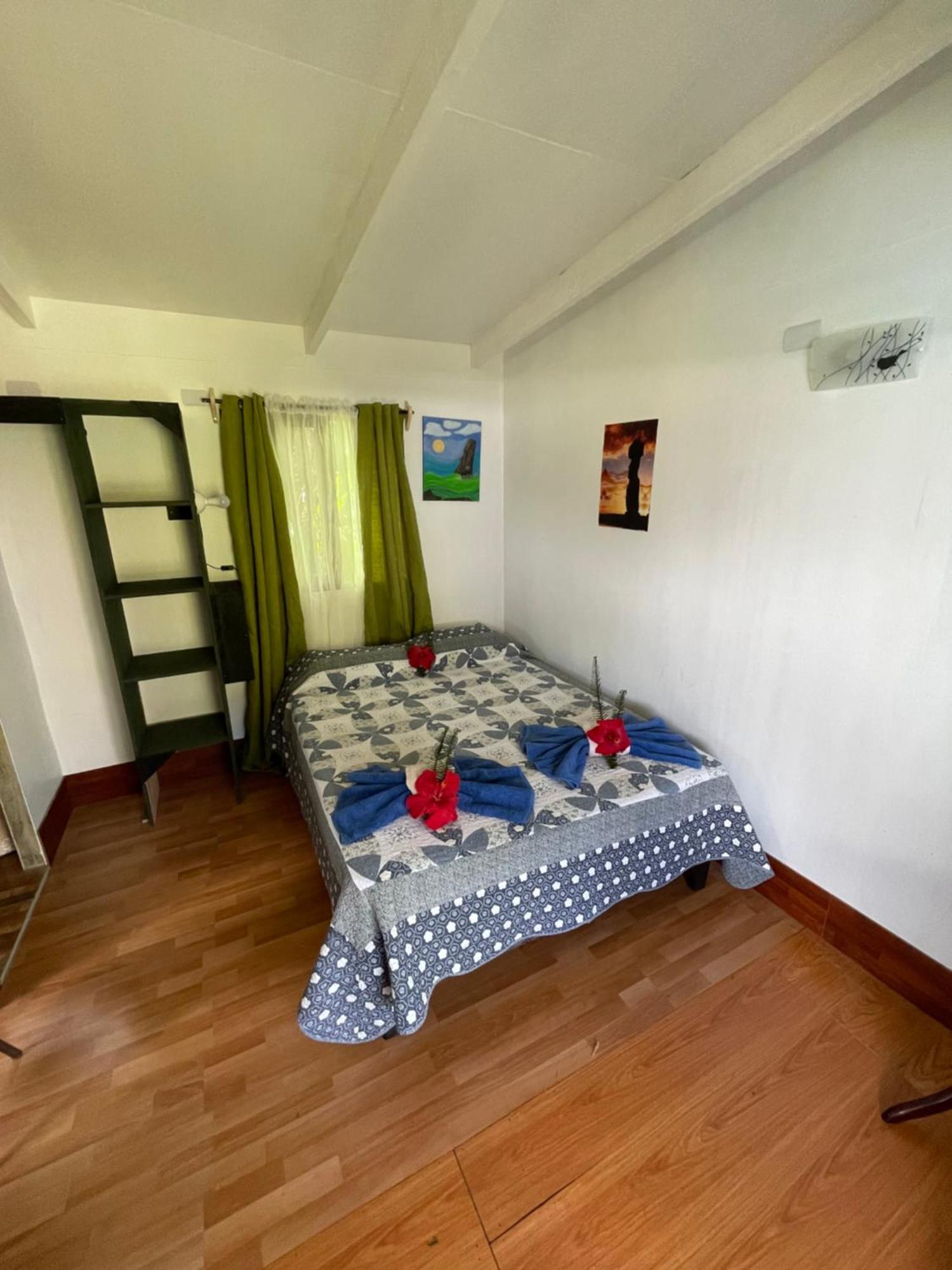 Hostel Pua Vaenga Hanga Roa Exteriér fotografie