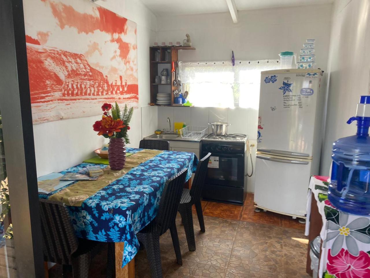 Hostel Pua Vaenga Hanga Roa Exteriér fotografie